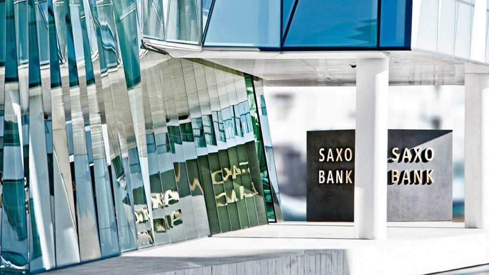 Saxo Bank integrated a 3D printing theme basket