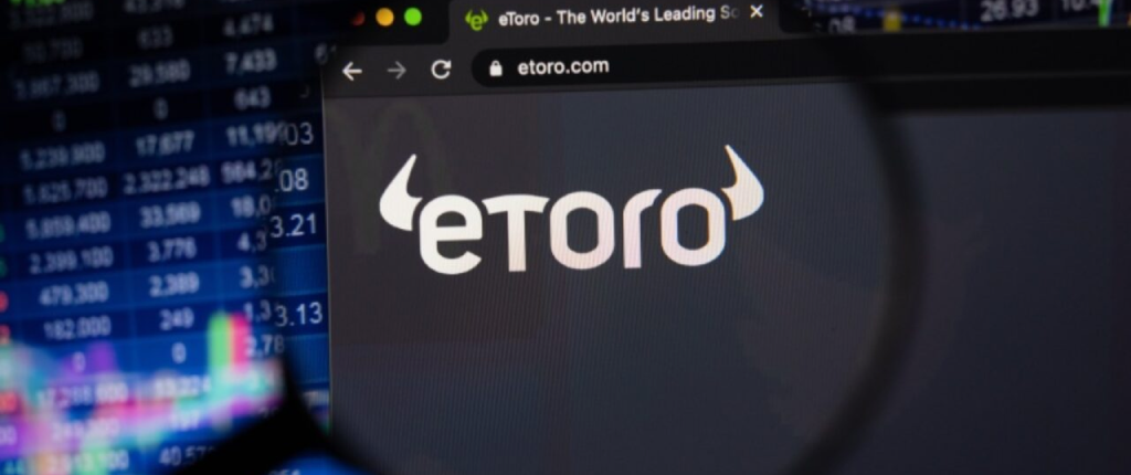 eToro conducts new liquidations
